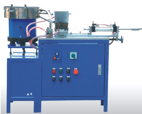 AUTOMATIC PLUG TO PIN ASSEMBLING MACHINE TL -129